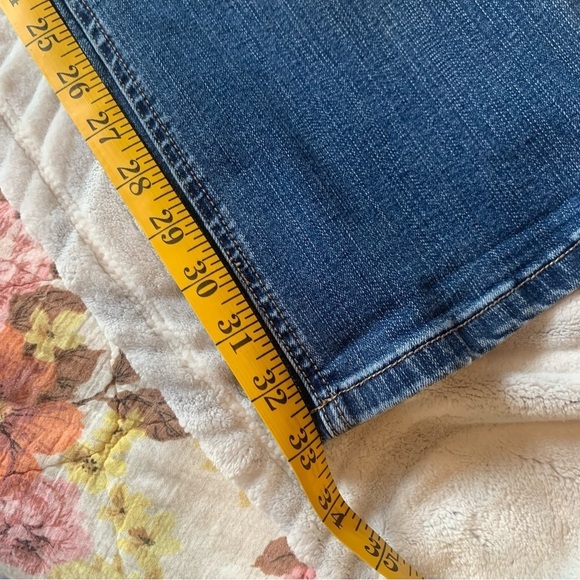 Maurice’s Women’s Mid-Rise Straight Leg Jeans Sz 10L - Picture 8 of 11